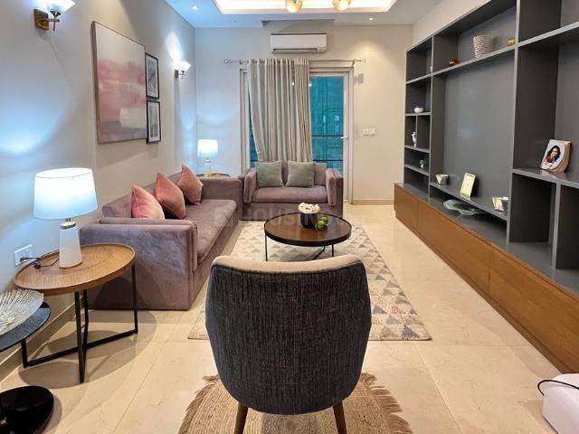 3 BHK Apartment in Sector 152 for resale Noida. The reference number is 18574978