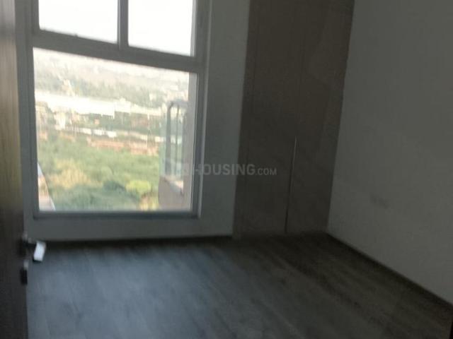 3 BHK Apartment in Sector 152 for resale Noida. The reference number is 21318036
