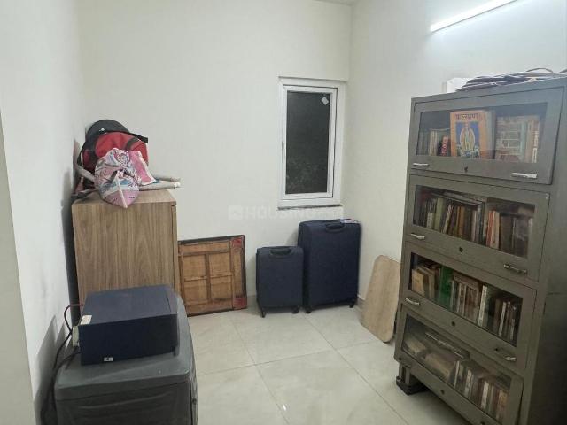 3 BHK Apartment in Sector 15A for resale Noida. The reference number is 20421750