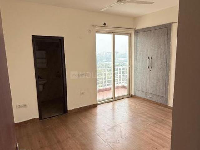 3 BHK Apartment in Sector 168 for rent Noida. The reference number is 18687948