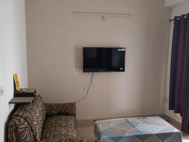3 BHK Apartment in Sector 168 for rent Noida. The reference number is 20726109