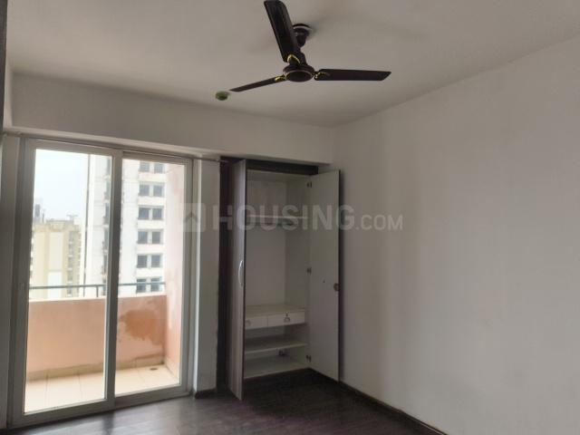 3 BHK Apartment in Sector 168 for rent Noida. The reference number is 20882335