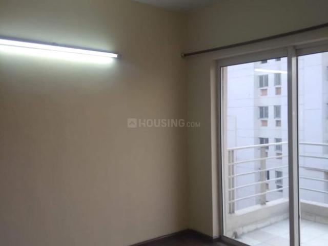 3 BHK Apartment in Sector 168 for rent Noida. The reference number is 21177192