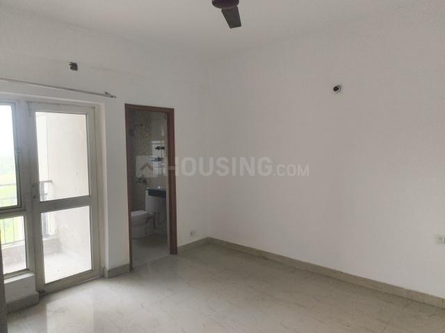 3 BHK Apartment in Sector 168 for rent Noida. The reference number is 21368794