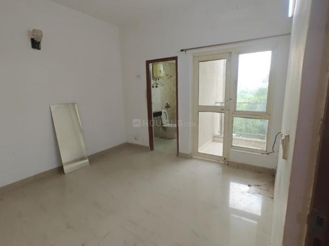 3 BHK Apartment in Sector 168 for resale Noida. The reference number is 21036879