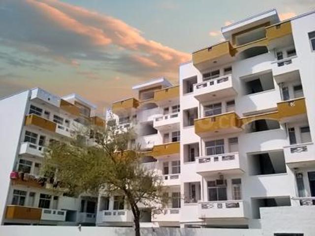 3 BHK Apartment in Sector 16B Dwarka for resale New Delhi. The reference number is 20258339