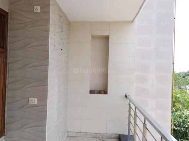 3 BHK Apartment in Sector 17 Dwarka for rent New Delhi. The reference number is 20971972