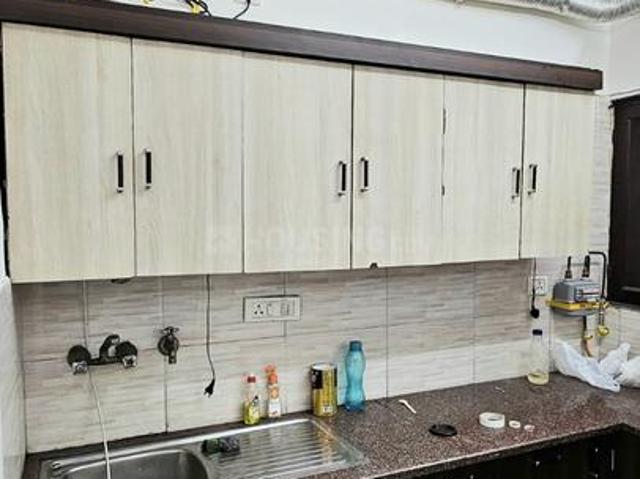 3 BHK Apartment in Sector 18 Dwarka for rent New Delhi. The reference number is 17885615