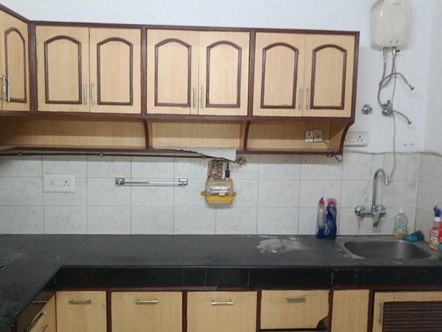 3 BHK Apartment in Sector 18 Dwarka for rent New Delhi. The reference number is 18770196