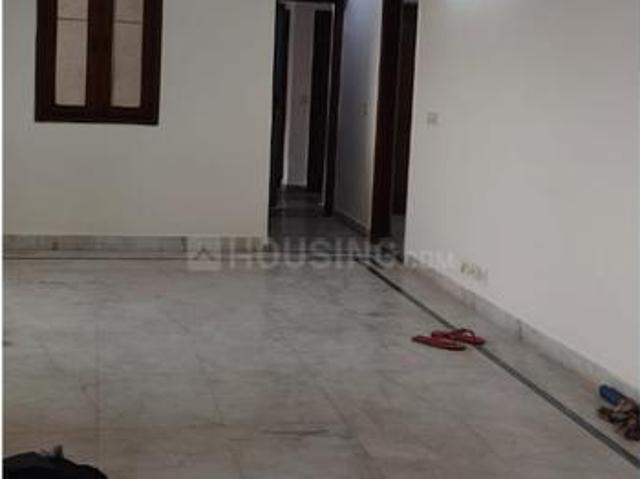 3 BHK Apartment in Sector 18 Dwarka for rent New Delhi. The reference number is 20747310