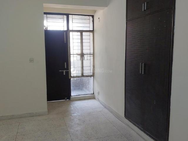 3 BHK Apartment in Sector 18 Dwarka for rent New Delhi. The reference number is 20232450