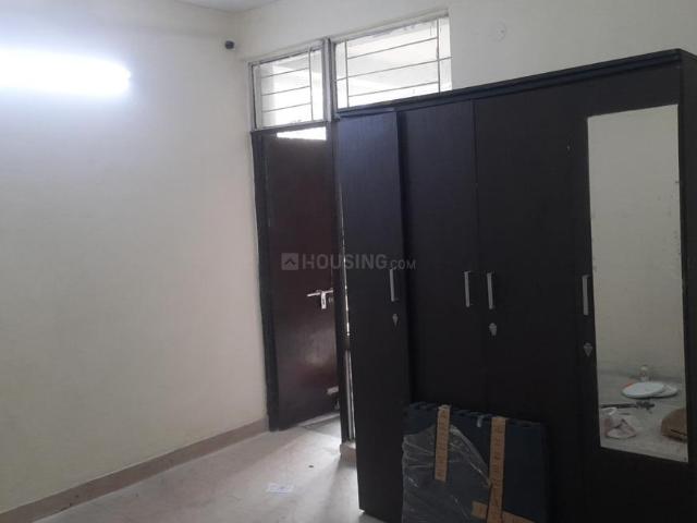 3 BHK Apartment in Sector 18 Dwarka for rent New Delhi. The reference number is 20300080