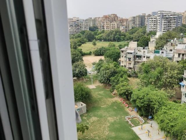 3 BHK Apartment in Sector 18 Dwarka for rent New Delhi. The reference number is 21187892