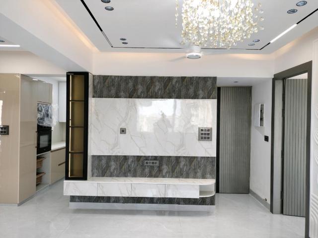 3 BHK Apartment in Sector 18 Dwarka for resale New Delhi. The reference number is 19694071