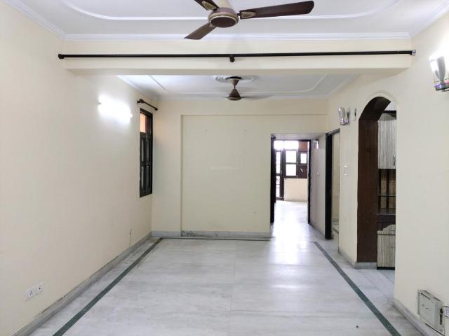 3 BHK Apartment in Sector 18 Dwarka for resale New Delhi. The reference number is 20413642