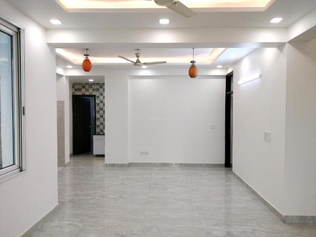 3 BHK Apartment in Sector 18 Dwarka for resale New Delhi. The reference number is 20975364
