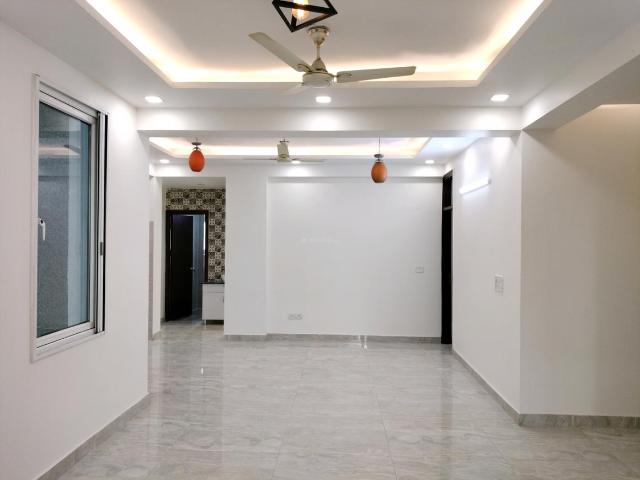 3 BHK Apartment in Sector 18 Dwarka for resale New Delhi. The reference number is 21238936