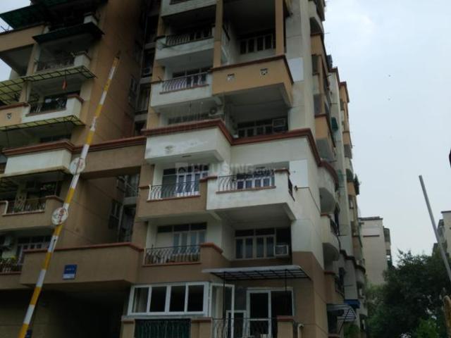 3 BHK Apartment in Sector 18 Dwarka for resale New Delhi. The reference number is 19299421