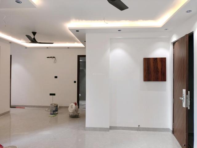 3 BHK Apartment in Sector 18 Dwarka for resale New Delhi. The reference number is 19304870