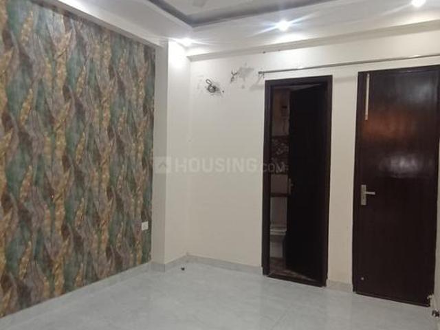 3 BHK Apartment in Sector 18 for resale Gurgaon. The reference number is 19481435