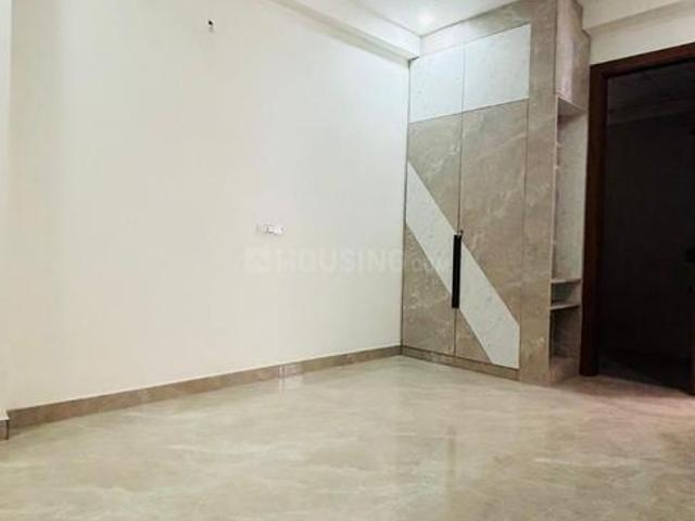 3 BHK Apartment in Sector 18 for resale Noida. The reference number is 19823618