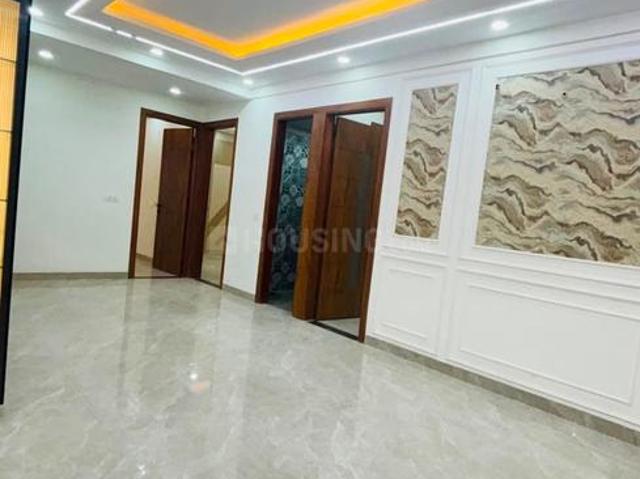 3 BHK Apartment in Sector 18 for resale Noida. The reference number is 21278791