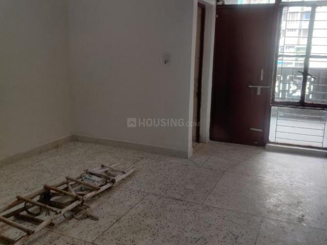 3 BHK Apartment in Sector 19 Dwarka for rent New Delhi. The reference number is 17724077