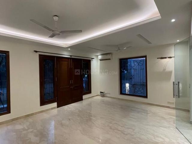 3 BHK Apartment in Sector 19 Dwarka for rent New Delhi. The reference number is 17811083