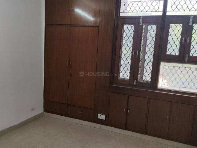 3 BHK Apartment in Sector 19 Dwarka for rent New Delhi. The reference number is 19807930