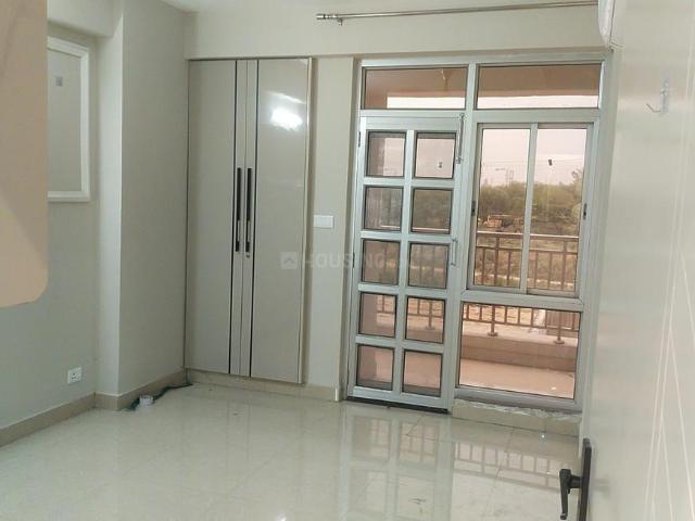 3 BHK Apartment in Sector 19 Dwarka for rent New Delhi. The reference number is 20577675