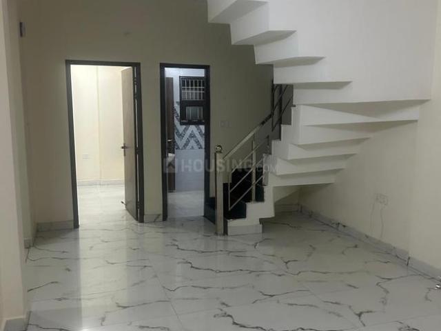 3 BHK Apartment in Sector 19 Dwarka for rent New Delhi. The reference number is 20669396