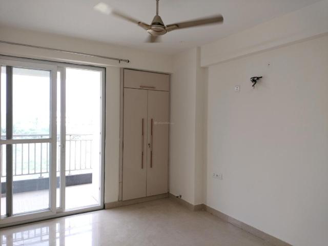 3 BHK Apartment in Sector 19 Dwarka for rent New Delhi. The reference number is 20711171