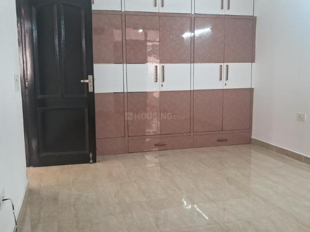 3 BHK Apartment in Sector 19 Dwarka for rent New Delhi. The reference number is 20732120