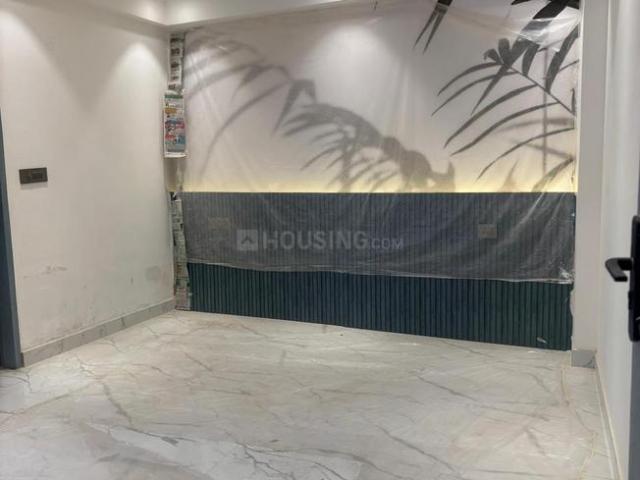 3 BHK Apartment in Sector 19 Dwarka for rent New Delhi. The reference number is 21030212