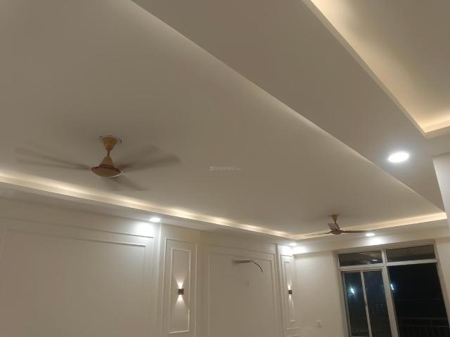 3 BHK Apartment in Sector 19 Dwarka for rent New Delhi. The reference number is 21366209