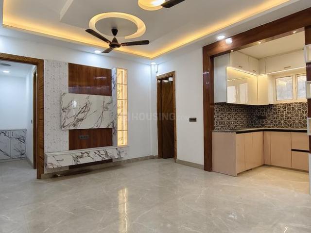 3 BHK Apartment in Sector 19 for resale Noida. The reference number is 20014933
