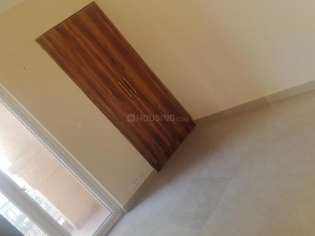 3 BHK Apartment in Sector 103 for rent Gurgaon. The reference number is 19845302