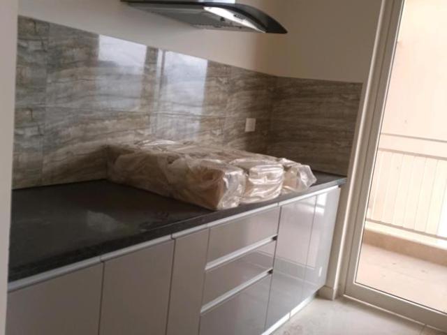 3 BHK Apartment in Sector 102 for rent Gurgaon. The reference number is 17710392