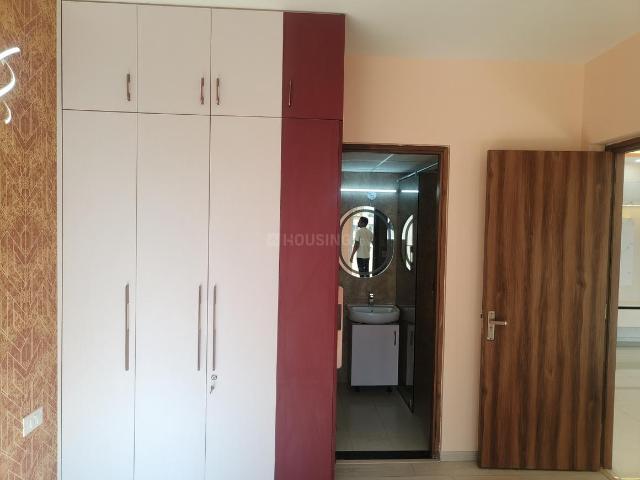 3 BHK Apartment in Sector 102 for rent Gurgaon. The reference number is 19619388