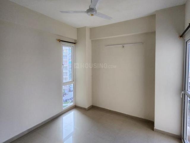 3 BHK Apartment in Sector 102 for rent Gurgaon. The reference number is 21183668