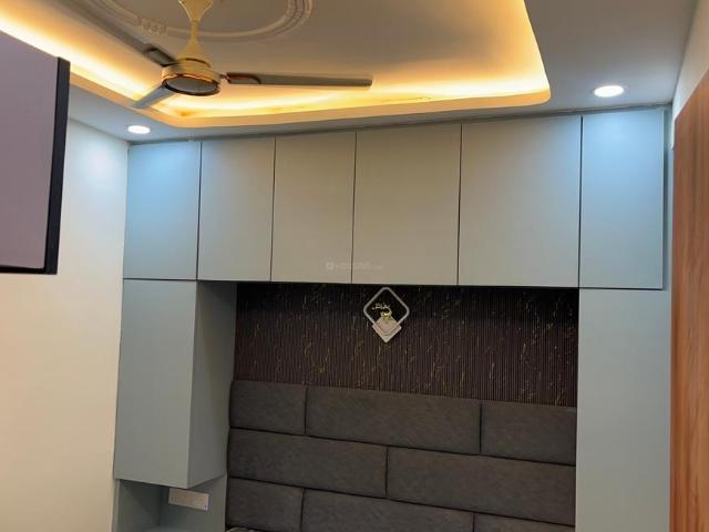 3 BHK Apartment in Sector 102 for rent Gurgaon. The reference number is 21206057