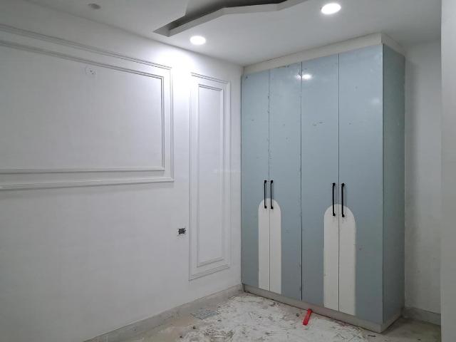 3 BHK Apartment in Sector 102 for resale Noida. The reference number is 19588360