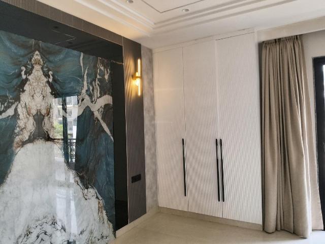 3 BHK Apartment in Sector 102 for resale Gurgaon. The reference number is 19680463