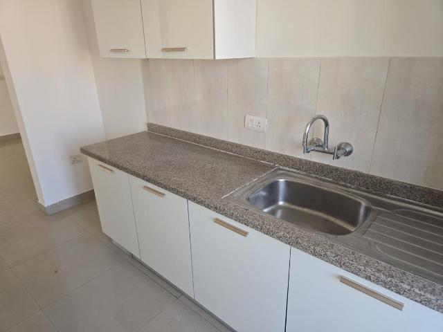 3 BHK Apartment in Sector 102 for resale Gurgaon. The reference number is 18457054