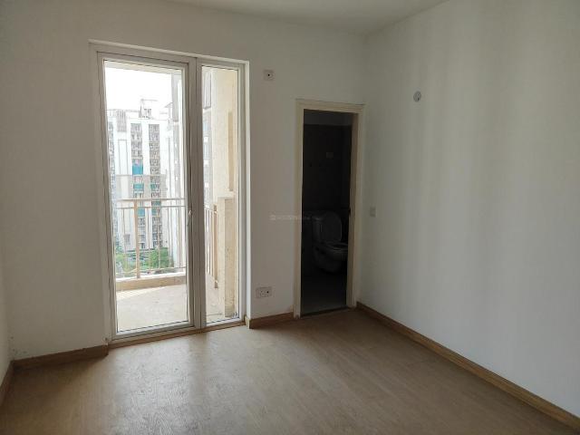 3 BHK Apartment in Sector 102 for resale Gurgaon. The reference number is 18753842