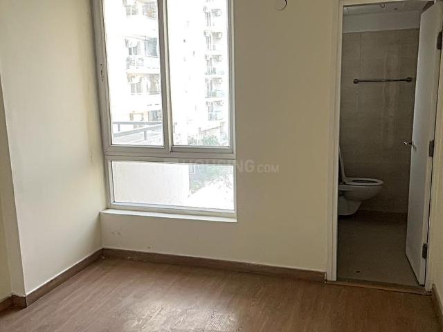 3 BHK Apartment in Sector 102 for resale Gurgaon. The reference number is 19841995