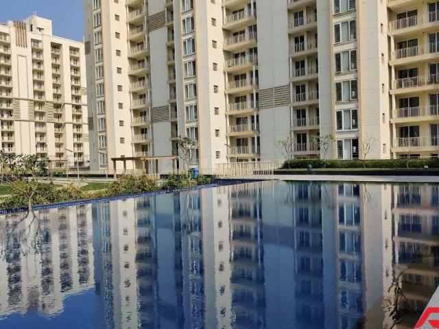 3 BHK Apartment in Sector 102 for resale Gurgaon. The reference number is 20556013