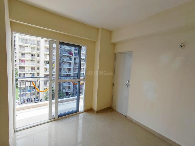 3 BHK Apartment in Sector 102 for resale Gurgaon. The reference number is 20892504