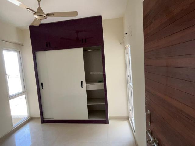 3 BHK Apartment in Sector 102 for resale Gurgaon. The reference number is 21217223