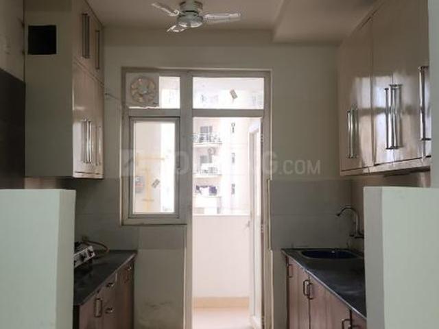 3 BHK Apartment in Sector 107 for rent Noida. The reference number is 19027607
